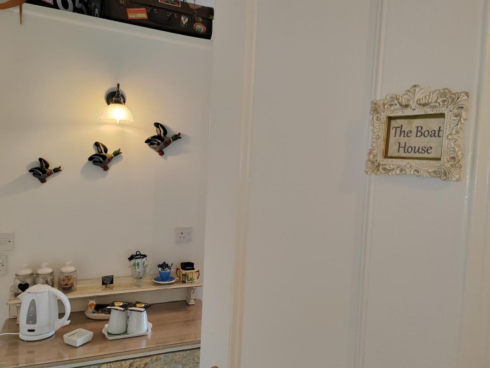 Puddle Duck Lodge - Adults Only Bowness-on-Windermere Cameră foto