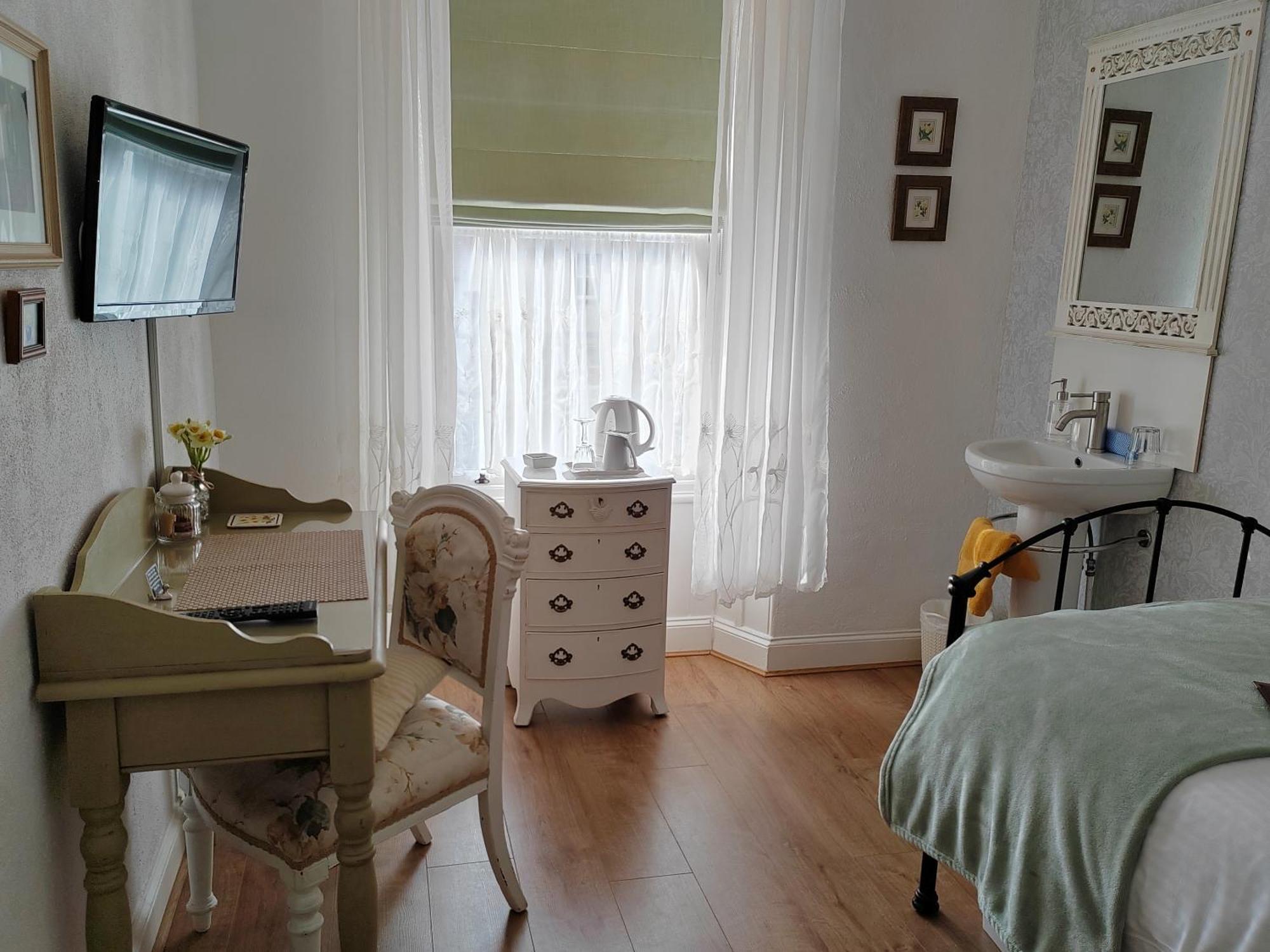 Puddle Duck Lodge - Adults Only Bowness-on-Windermere Cameră foto